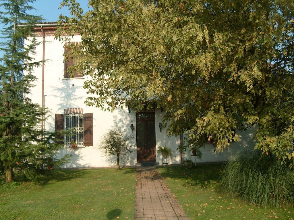 B&B Casa Manuelli 알레산드리아 외부 사진
